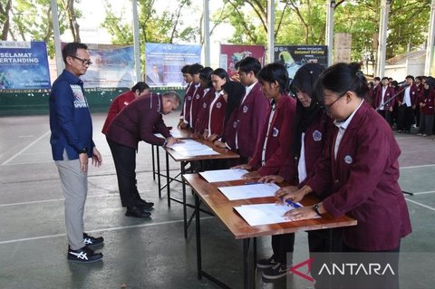 Rektor UNG Dorong Inovasi Organisasi Mahasiswa, Lahirkan Pemimpin Masa Depan