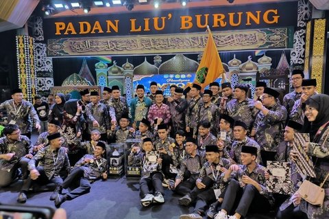 {{caption}}