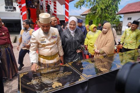 Pemprov Sulsel Salurkan Beragam Bantuan untuk Percepatan Pembangunan Luwu, Fokus pada Infrastruktur dan Pendidikan
