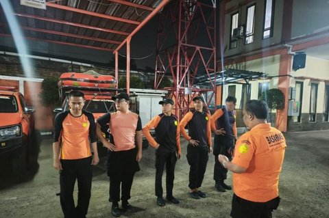 Tim SAR Intensifkan Pencarian Wisatawan Tenggelam di Waduk Saguling Bandung Barat