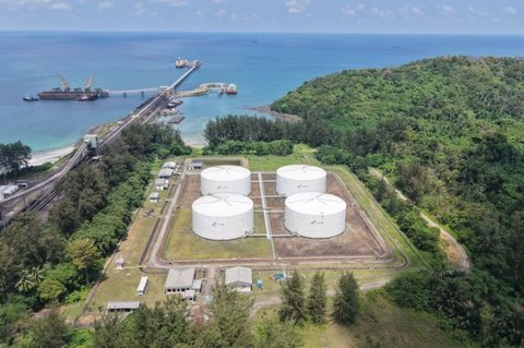 {{caption}}