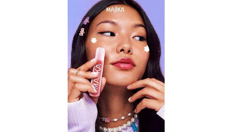 Majika Unicorn Kiss.