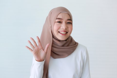 Rahasia Makeup Lebaran Tahan Lama, Kulit Tetap Glow Tanpa Touch Up Berlebihan