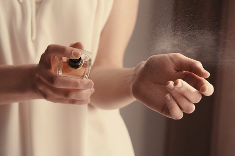 Ingin Wangi Sepanjang Hari? Kenali Parfum Fresh & Sweet yang Cocok untuk Aktivitas Harian