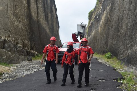PT Telkom Indonesia (Persero) Tbk (Telkom).