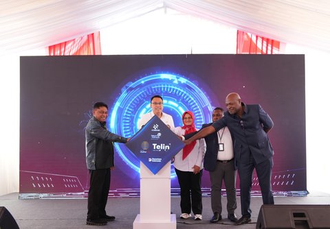 TelkomGroup Resmikan Kabel Laut Pukpuk.