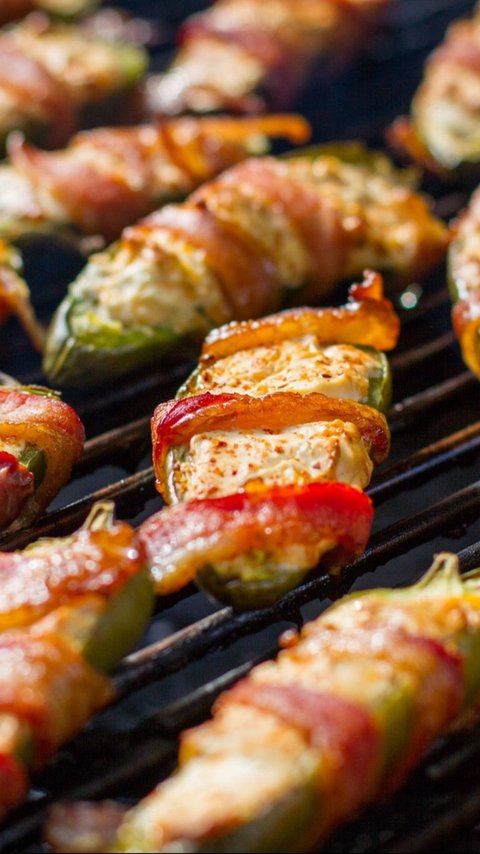 Jalapeno Poppers Recipe With 3 Delicious Variations to Spice Up Your Snacking
