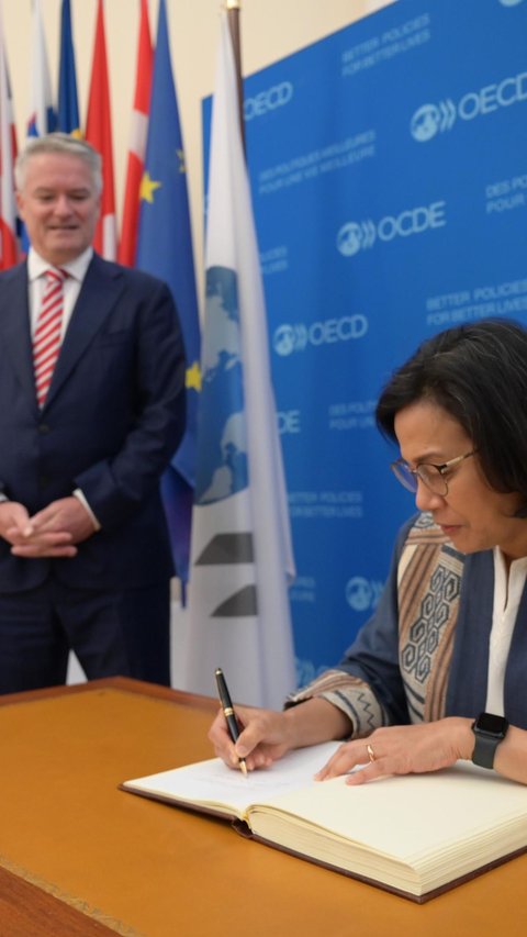 Menkeu Sri Mulyani Terbang ke Paris Agar Indonesia Bisa jadi Anggota OECD