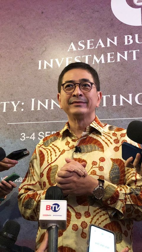 Ketua TPN Ganjar Nilai Hak Relawan Jokowi Dukung Prabowo