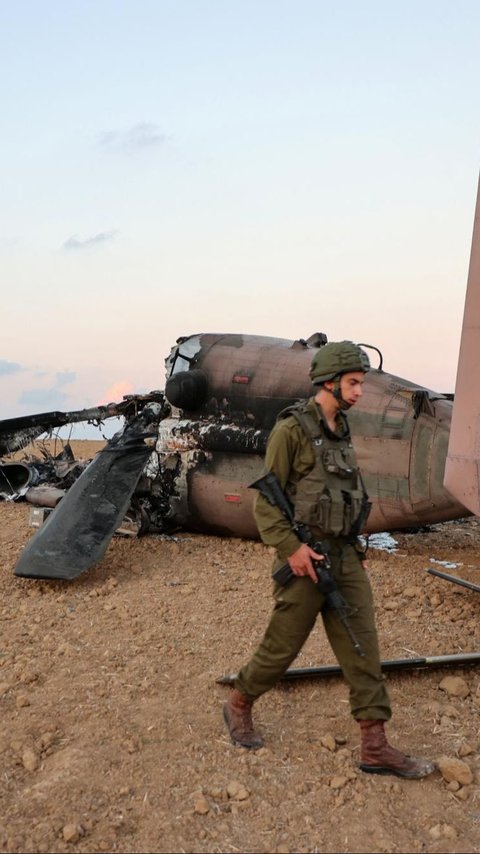 FOTO: Penampakan Hancur Helikopter CH-53 Yasur Israel yang Ditembak Hamas dengan Rudal Anti-Tank