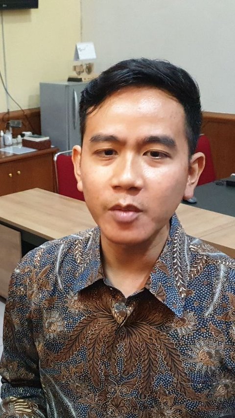 Gibran Didemo Warga Solo, Saat Ditanya Keluhan Jawaban Pendemo Bikin Geleng-Geleng