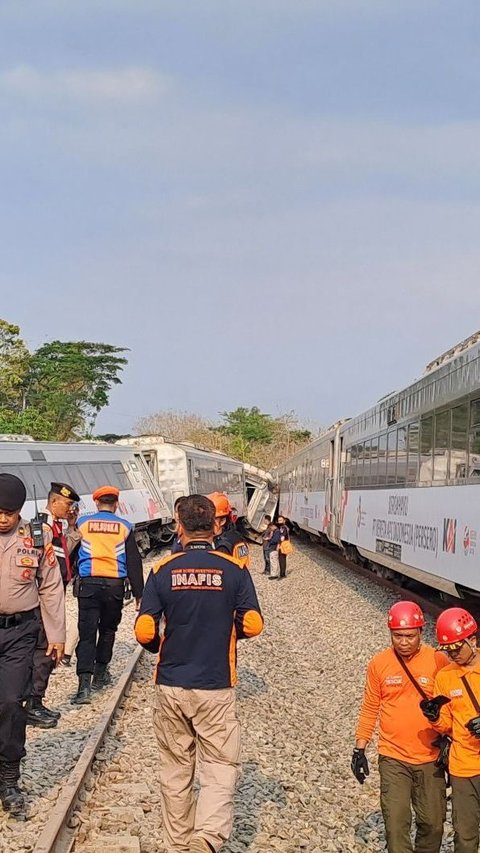 Evakuasi Gerbong Kereta Argo Semeru dan Argo Wilis yang Bertubrukan Selesai, Perjalanan KA Mulai Normal