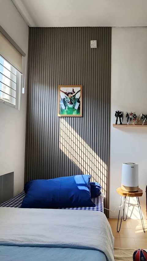 Simple and Warm, Wall Panel Accent for Boys' Room