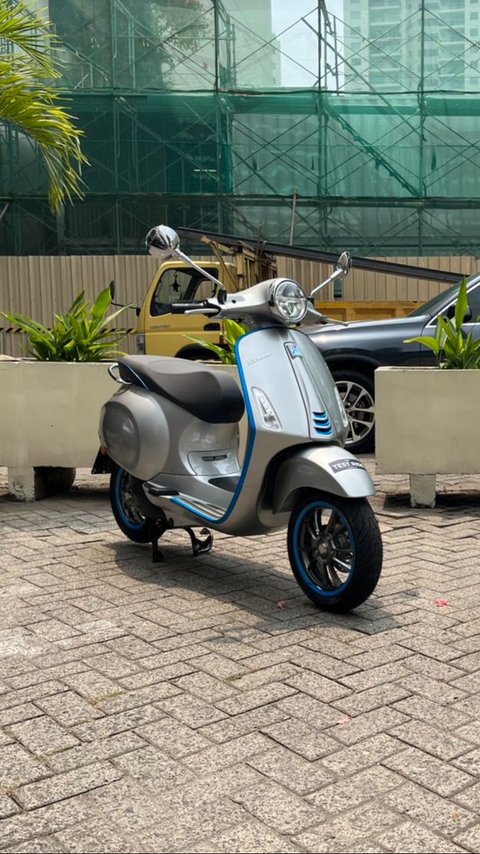Kencan Singkat dengan Vespa Elettrica di Plaza Senayan, Dambaan Bagi Pecinta Vespa