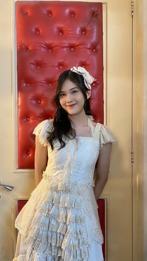 Umumkan Kelulusan, 10 Foto Cantik Chika Saat Pakai Kostum JKT48, Bikin Gagal Move On