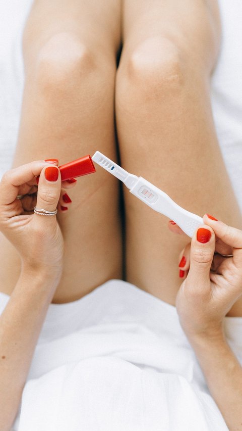 Ini Cara Penggunaan Test Pack Kehamilan yang Benar demi Hasil yang Akurat