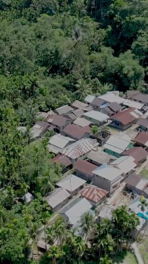 Mengunjungi Kampung Buah Nabar, Desa Pelosok yang Dihuni Warga Muslim di Sibolangit