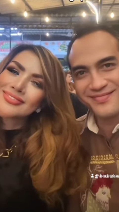 Terlihat Romantis Barbie Kumalasari dengan Ferry Irawan, Netizen 'Cocok Banget Semoga Cepat ke Pelaminan'