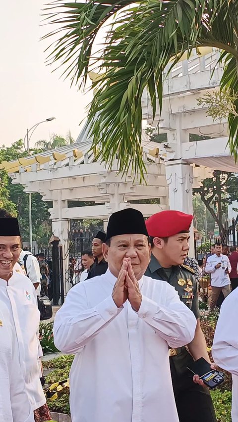 VIDEO: Prabowo Pantun 'Cikini ke Gondangdia' Usai Dipasangkan dengan Gibran di Rapimnas Golkar