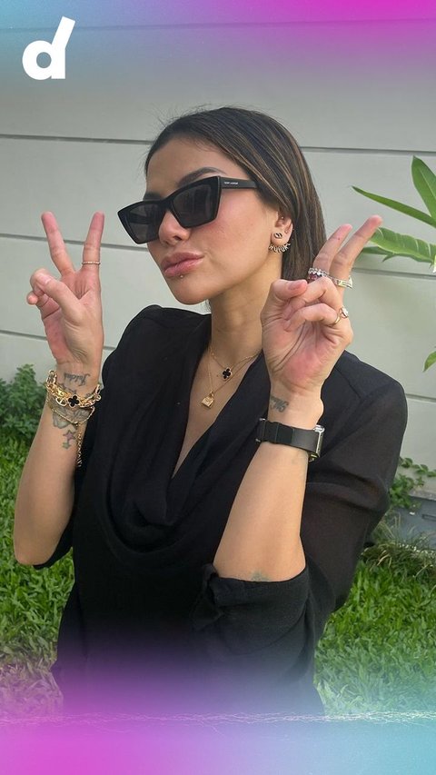 Nikita Mirzani Suddenly Wants to Go to Palestine, Netizens 'Suspect' It as a Publicity Stunt