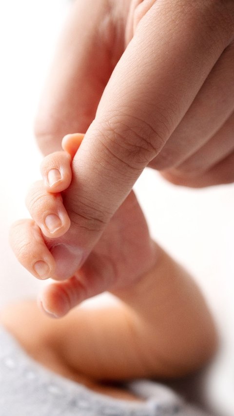 Membusung Dikira Tumor, Bayi 5 Bulan di Sumbar `Hamil` Diduga Makan Kembarannya Saat dalam Rahim