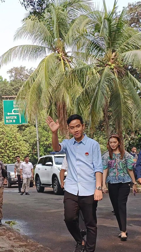 VIDEO: Kata-Kata Pertama Prabowo-Gibran saat Saling Bertemu Jadi Capres & Cawapres Jelang ke KPU