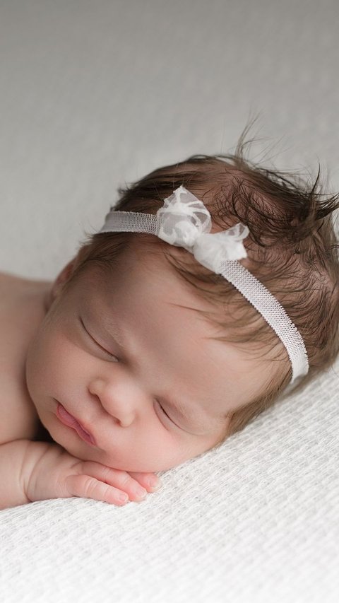 140 Nama Bayi Perempuan Jawa Keraton yang Estetik dan Elegan, Bermakna Indah