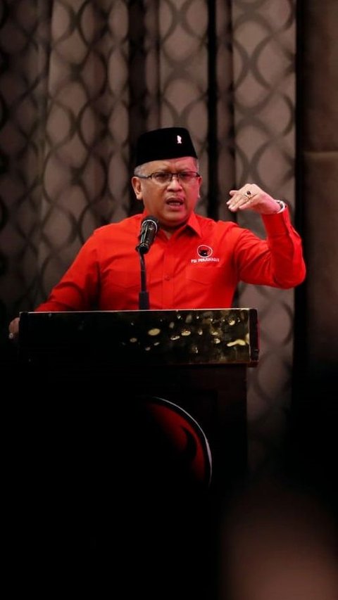 Hasto Beri Bukti Jika Megawati Masih Tetap Berkomunikasi dengan Presiden Jokowi