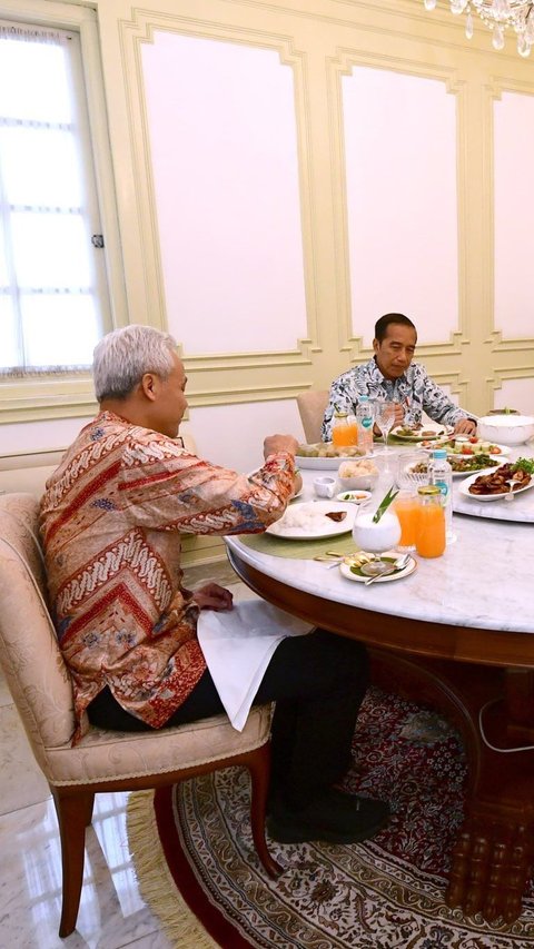 VIDEO: Ganjar Candai Prabowo Usai Bertemu Jokowi, Tidak Makan Nasi Tapi Lontong