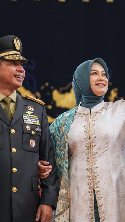 Baru Jadi KSAD Kini Dikabarkan Calon Panglima TNI, Ini Potret Jenderal Agus Subiyanto Bareng Istri
