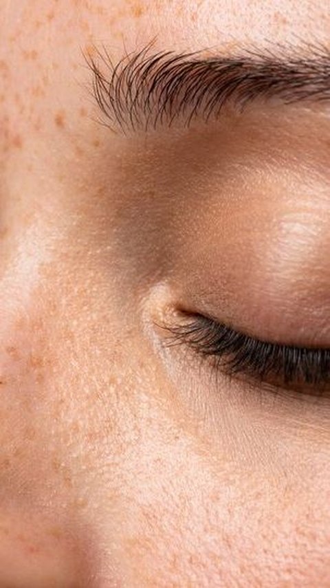 10 Tips Mengecilkan Pori-Pori Wajah Tapi Muka Tetap Glowing dan Sehat