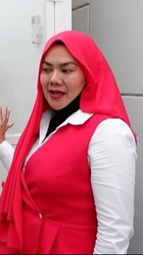 Rumah Lama Dijual dengan Harga 50 Miliar! Lihat 8 Potret Keren Rumah Sarita Abdul Mukti Eks Faisal Harris