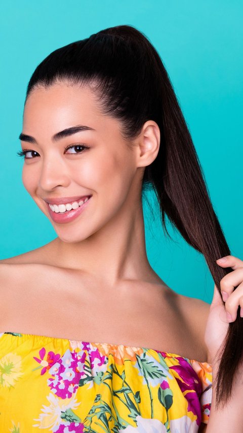 Tips to Make Hair More Voluminous with a High Ponytail Style