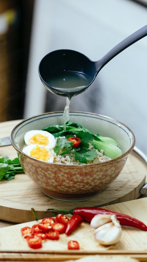 Best Chicken Noodle Soup Recipe with 3 Exciting Twists for Soul-Warming Delights