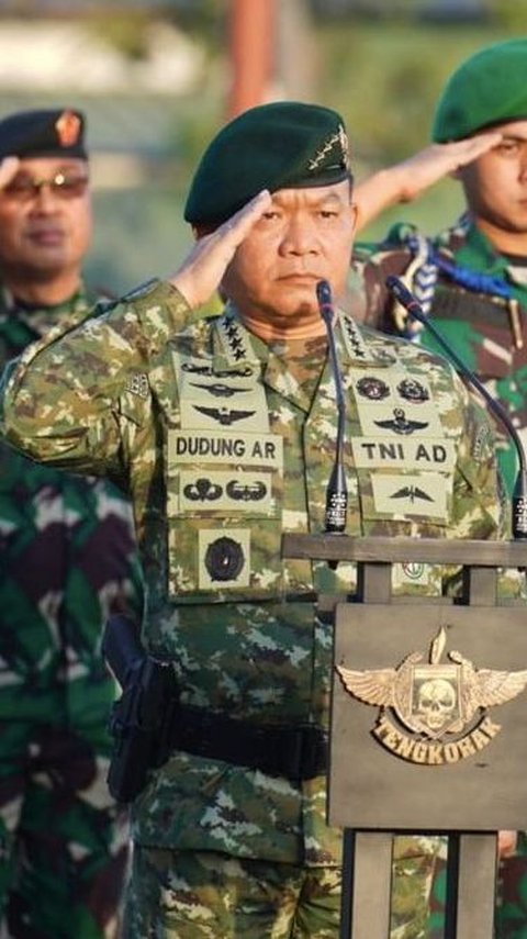 Ini Orang-Orang yang Temani Jenderal Dudung Selama jadi Kasad 'Dari Sebelum Matahari Terbit Sampai Tenggelam'