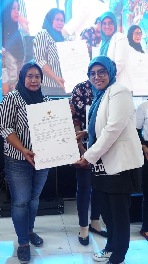 PNM Dorong 1.500 Ibupreneur Nasabah Jawa Timur Miliki NIB