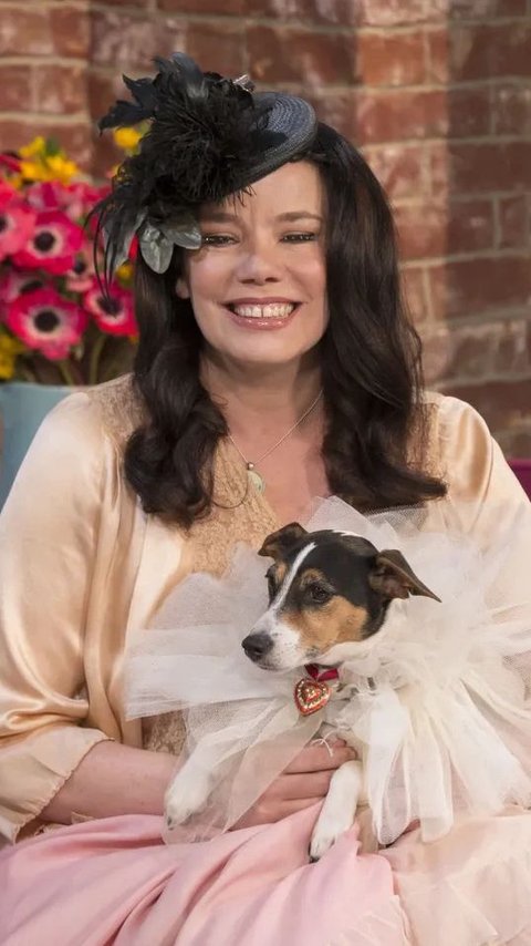 British Woman Married Her Dog, the Reason Became Controversial