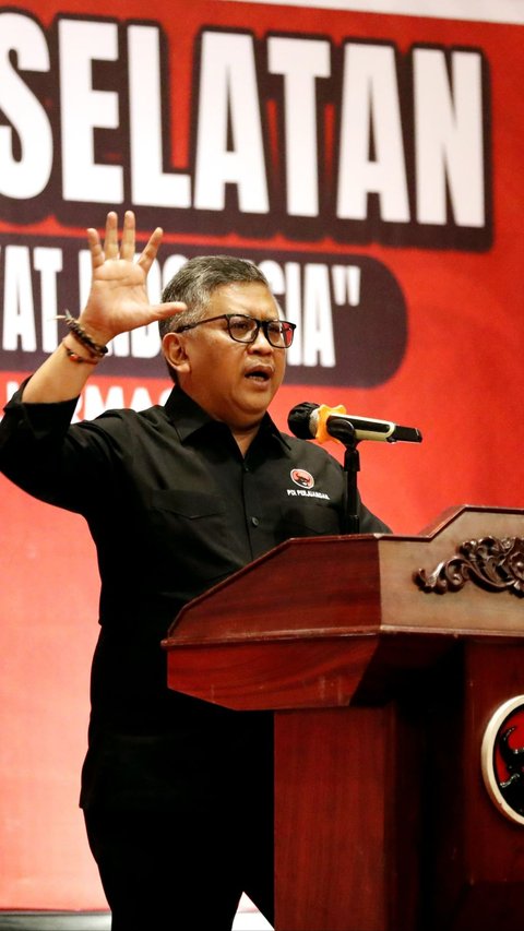 Kader PDIP Kompak Berbaju Hitam Saat Rakerda, Hasto: Tak Lagi Lambangkan Kesedihan Tapi Semangat Perjuangan