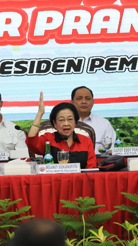 VIDEO: Megawati Buka Suara, Curhat Rekayasa Konstitusi dan Gelapnya Demokrasi