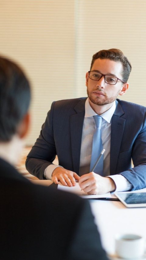 How To Answer: Why Do You Want To Work For This Company? Simple Tips And Examples