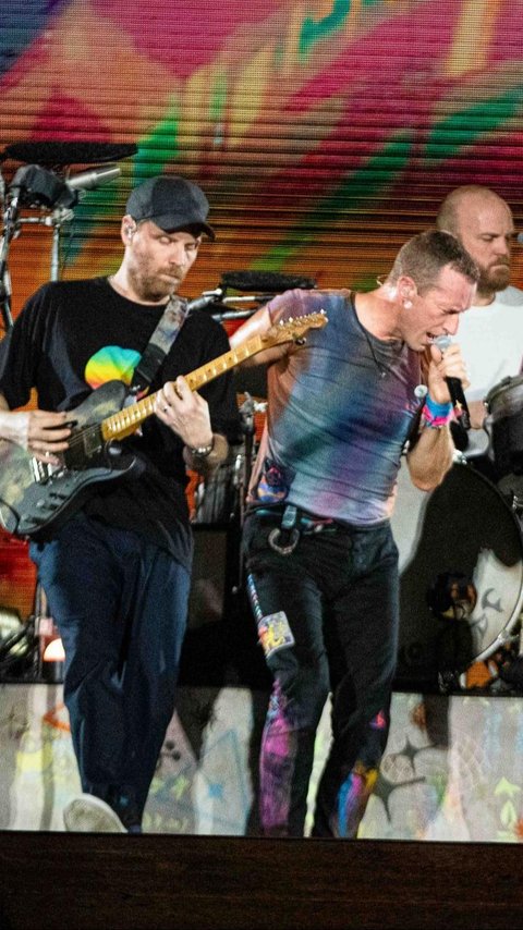 Fantastic! Coldplay's Honor for One Concert Can Pay the Salary of 15,897 Employees in Jakarta