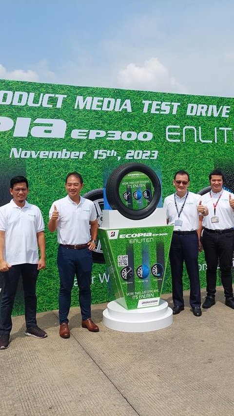 Ban Bridgestone Ecopia EP300 Enliten, Handling Lebih Baik dan Tekan Konsumsi BBM