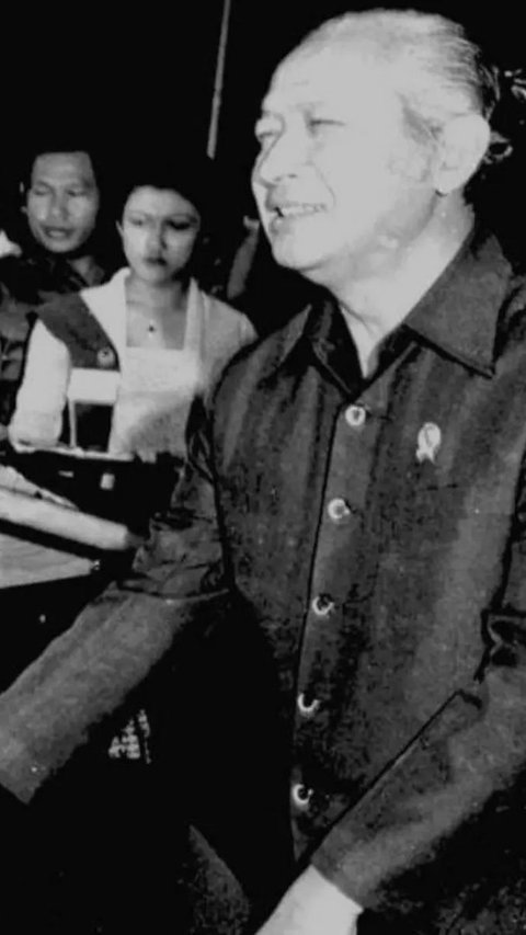 Potret Lawas Presiden Soeharto saat Resmikan Tol Pertama di Indonesia
