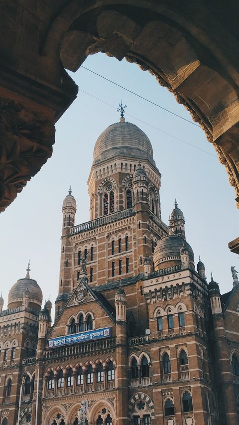 Tourist Places In Mumbai: Discover the Top 5 Hotspots