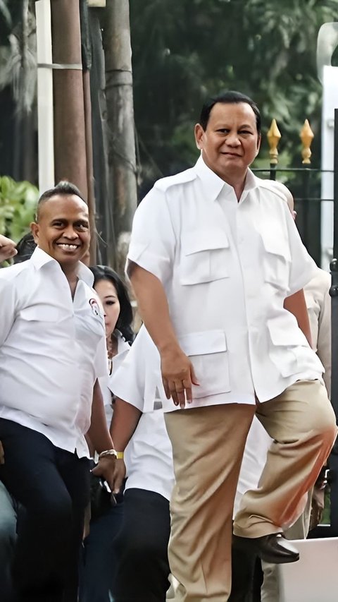 Portrait of Prabowo Subianto with His Father, Looking Handsome in Javanese Traditional Outfit