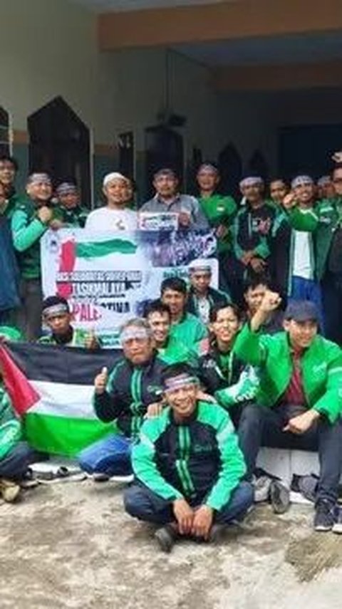 Aksi Solidaritas, Ribuan Driver Ojol Gelar Doa Bersama untuk Palestina