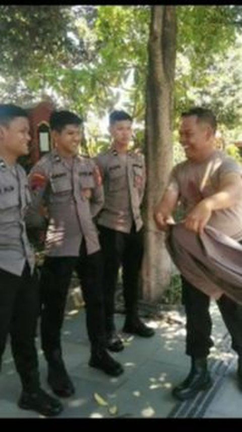 Aksi Polisi di Jalan Raya ini Benar-benar Heroik, Eks Prajurit Terkuat TNI Sampai Salut Luar Biasa