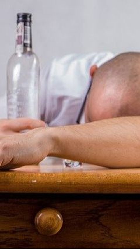 This Man's Longest Hangover in the World For 4 Weeks After Drinking 35 Liters of Beer