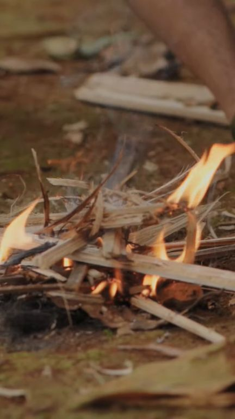 Mengenal Miruha, Cara Menyalakan Api Warisan Nenek Moyang Orang Subang