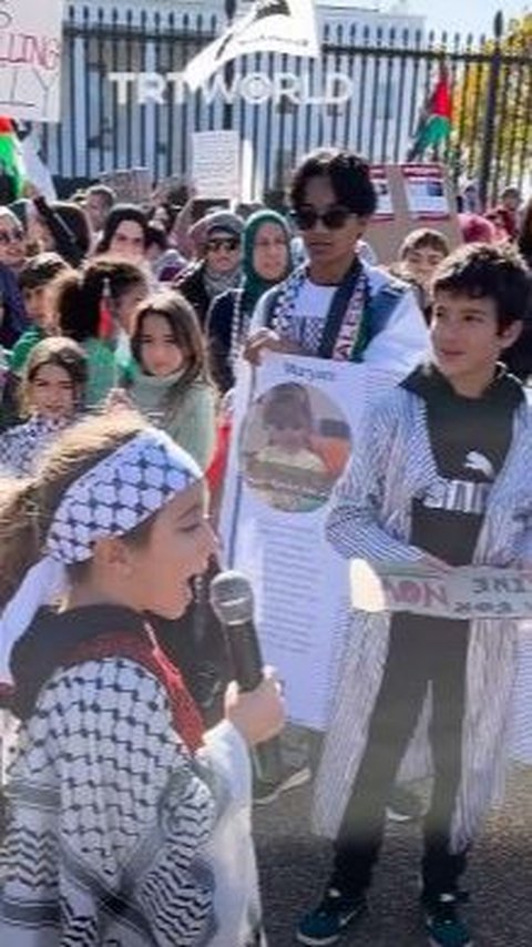 Video Anak-Anak Amerika Demo Bela Palestina di Depan Gedung Putih, Desak Israel Berhenti Bunuh Anak-Anak Gaza